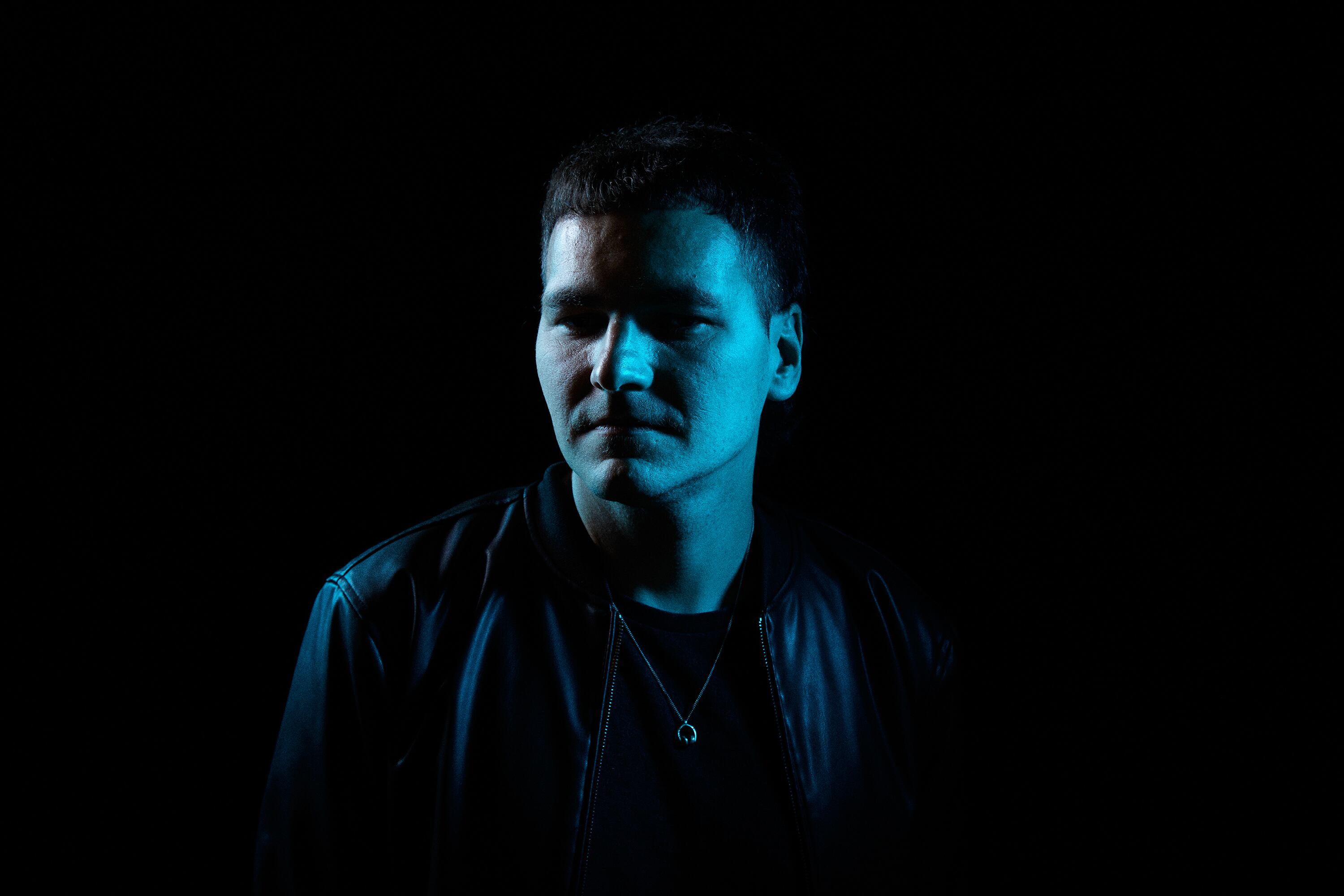 Folgar es baterista además de DJ y productor.