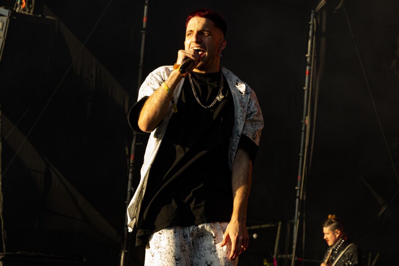 El rapero y freestyler Wos se lució en el primero de los tres días del "Lolla".