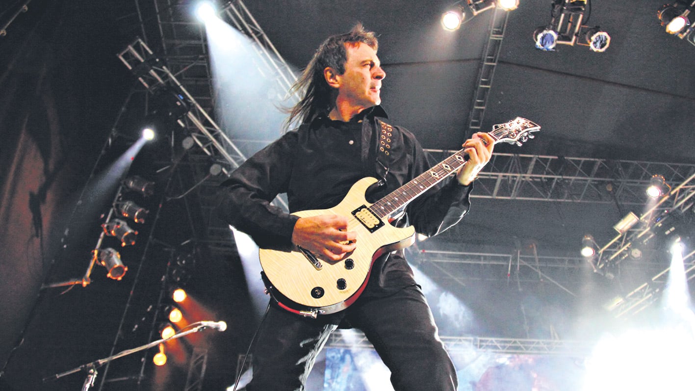 Marciello grabó una versión de “Insoluble”, de Pappo’s Blues.