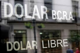 El dólar oficial se ubicó en 70,72 pesos y el mayorista finalizó en 68,63 pesos.