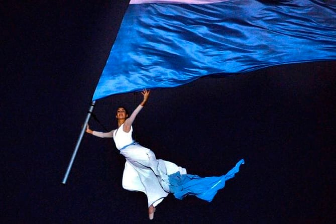 Liza Rule Larrea en el Bicentenario