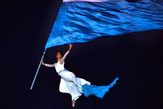 Liza Rule Larrea en el Bicentenario