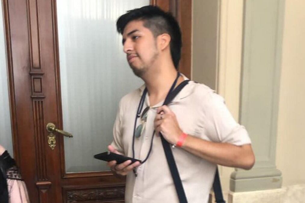 Leonardo Sosa aseguró que entró al Congreso con la autorización de Lilia Lemoine