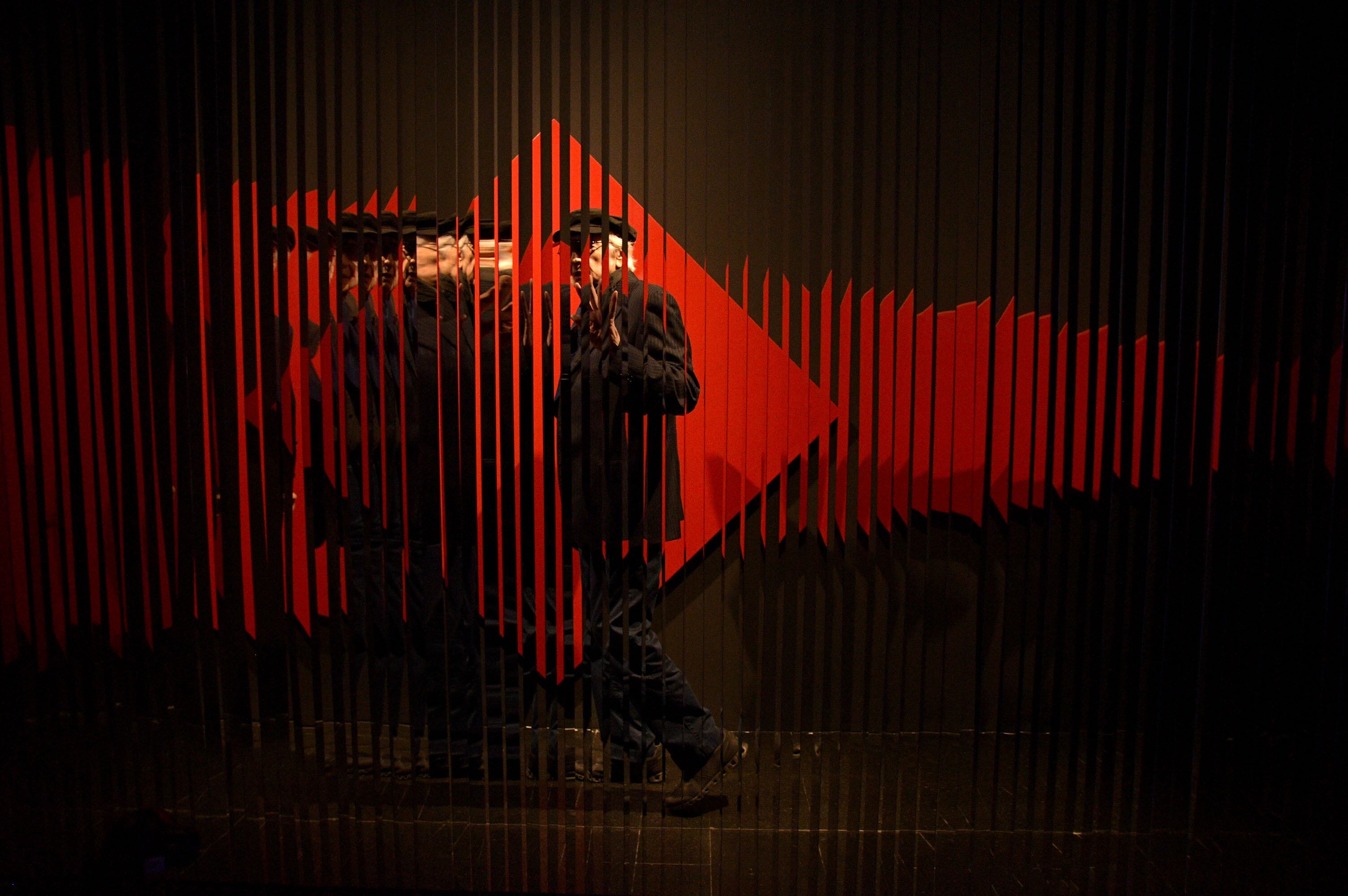 Prácticamente todo lo que pueda pensarse en términos de experimentación de luz están en la obra de Le Parc.