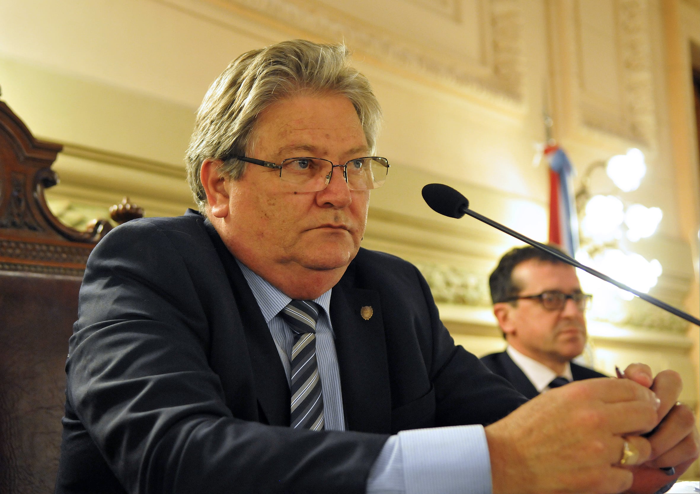 Fascendini le reprocha a Corral que no use su cercanía con Macri en beneficio de Santa Fe.