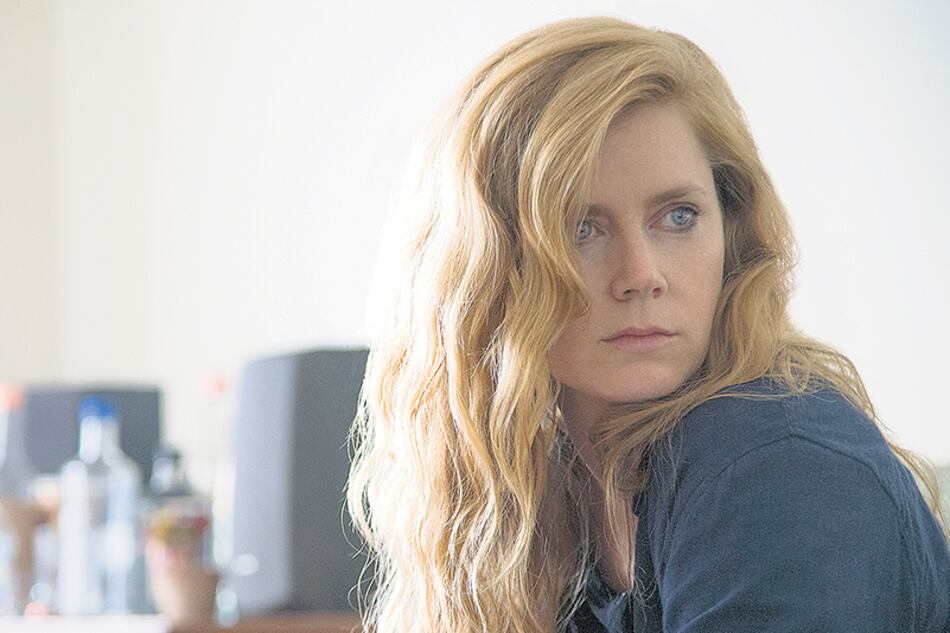 La periodista Camille Preaker (Amy Adams) es el centro de la nueva ficción de HBO.