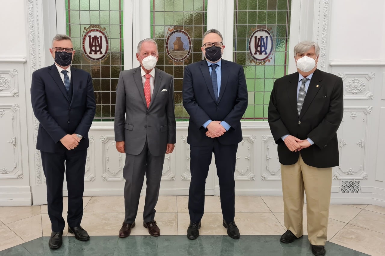 Matías Kulfas con Daniel Funes de Rioja.