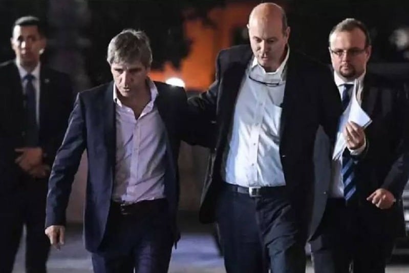 Unidos por Macri y ahora reunidos por Milei, los ministros buscan mostrar que congenian. 