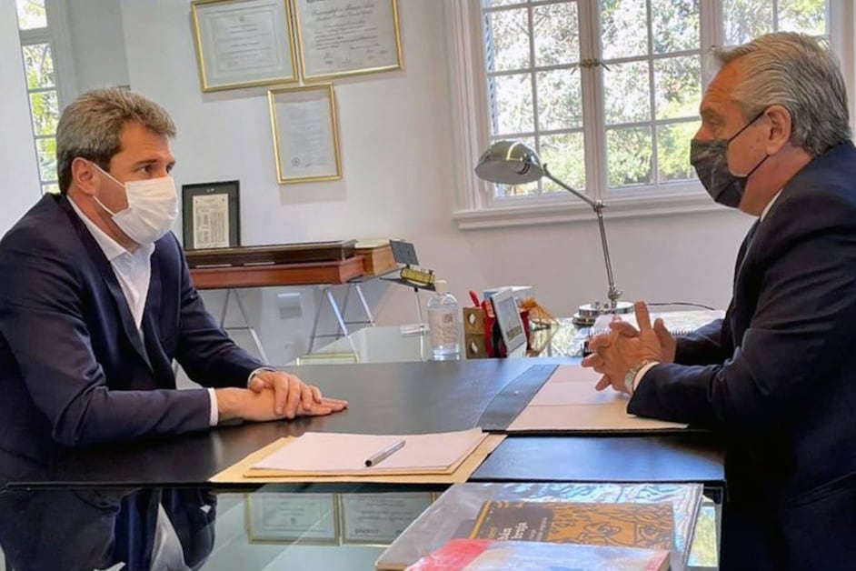 Alberto Fernandez se reunió con el gobernador de San Juan, Sergio Uñac, en Olivos.