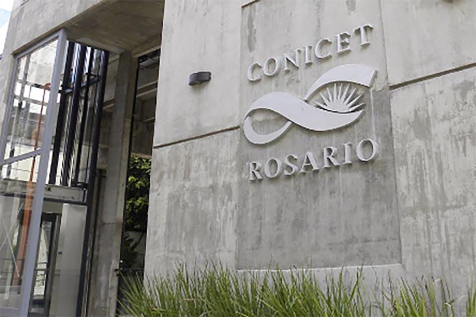 En el Centro Científico Tecnológico de Conicet Rosario trabajan 471 investigadores.