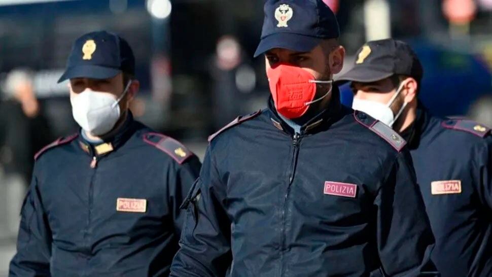 El secretario general del SAP solicitó que, de no ser azul, el babrijo sea negro o blanco. 