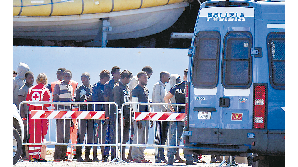 “La UE ha orquestado la interceptación y detención de libios que escapaban del infierno”, dice la denuncia.