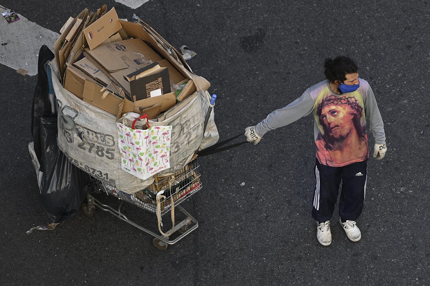 La pobreza es el resultado de las políticas de las últimas cuatro décadas.