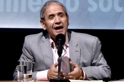 Sergio Palazzo, titular de la Bancaria, acusó a Macri de ceder ante la presión de los bancos extranjeros.