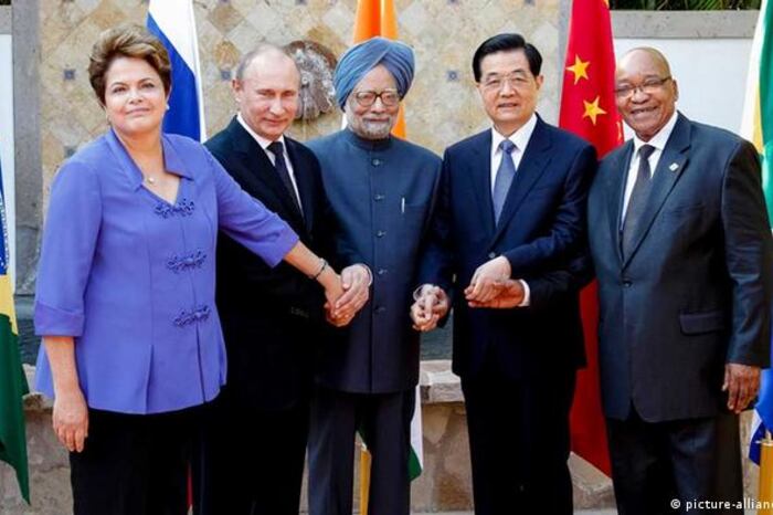 Rousseff preside el NBD de los BRICS desde hace un mes.