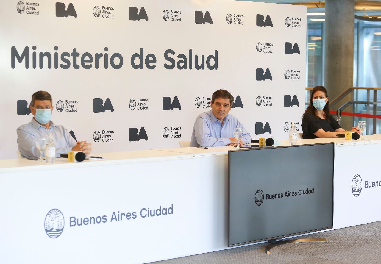 Fernán Quirós aeguró que los turistas necesitarán un test de PCR para entrar en la ciudad.