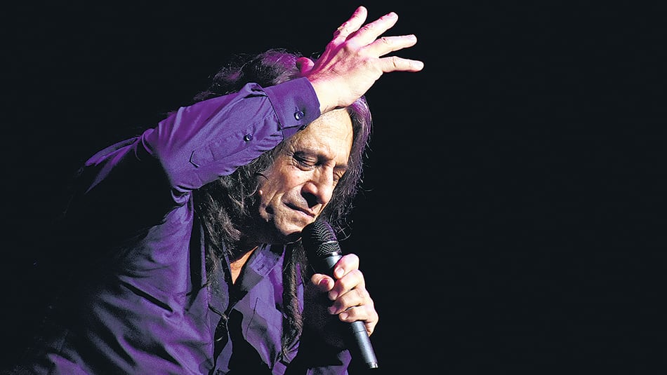 Omar Mollo, rockero de alma, pero reconocido gracias al tango. Actuará mañana en el ND Teatro.