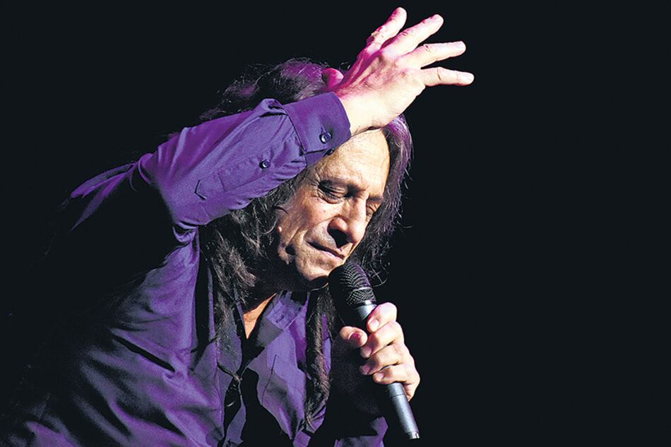 Omar Mollo, rockero de alma, pero reconocido gracias al tango. Actuará mañana en el ND Teatro.