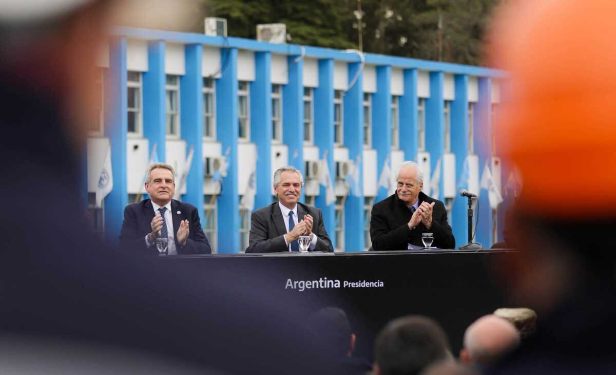 Alberto Fernández encabezó el acto, acompañado por el jefe de Gabinete, Agustín Rossi, y el ministro de Defensa, Jorge Taiana.