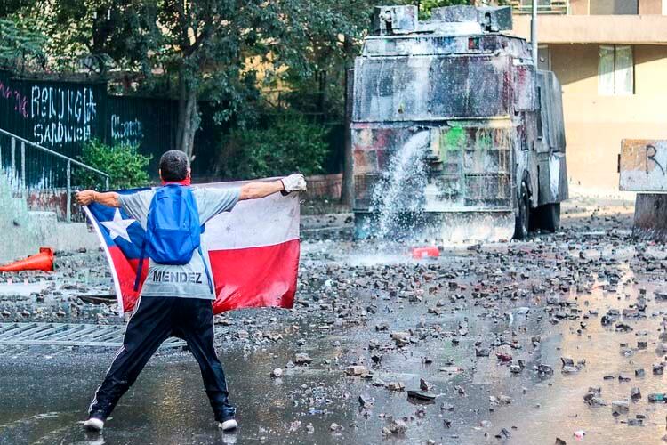 Chile vive en estado de ebullición desde hace 14 meses. 