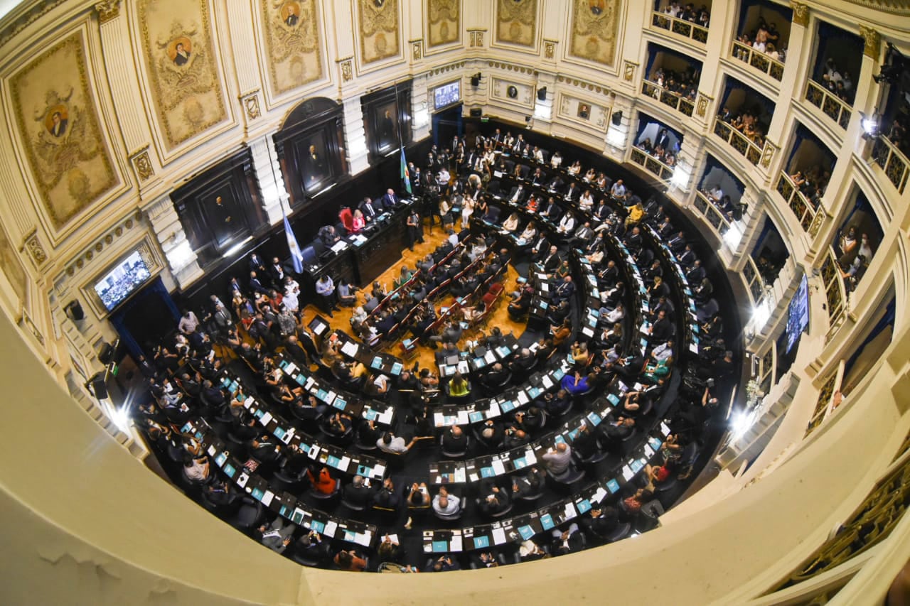 El lunes habrá doble sesión en la Legislatura.