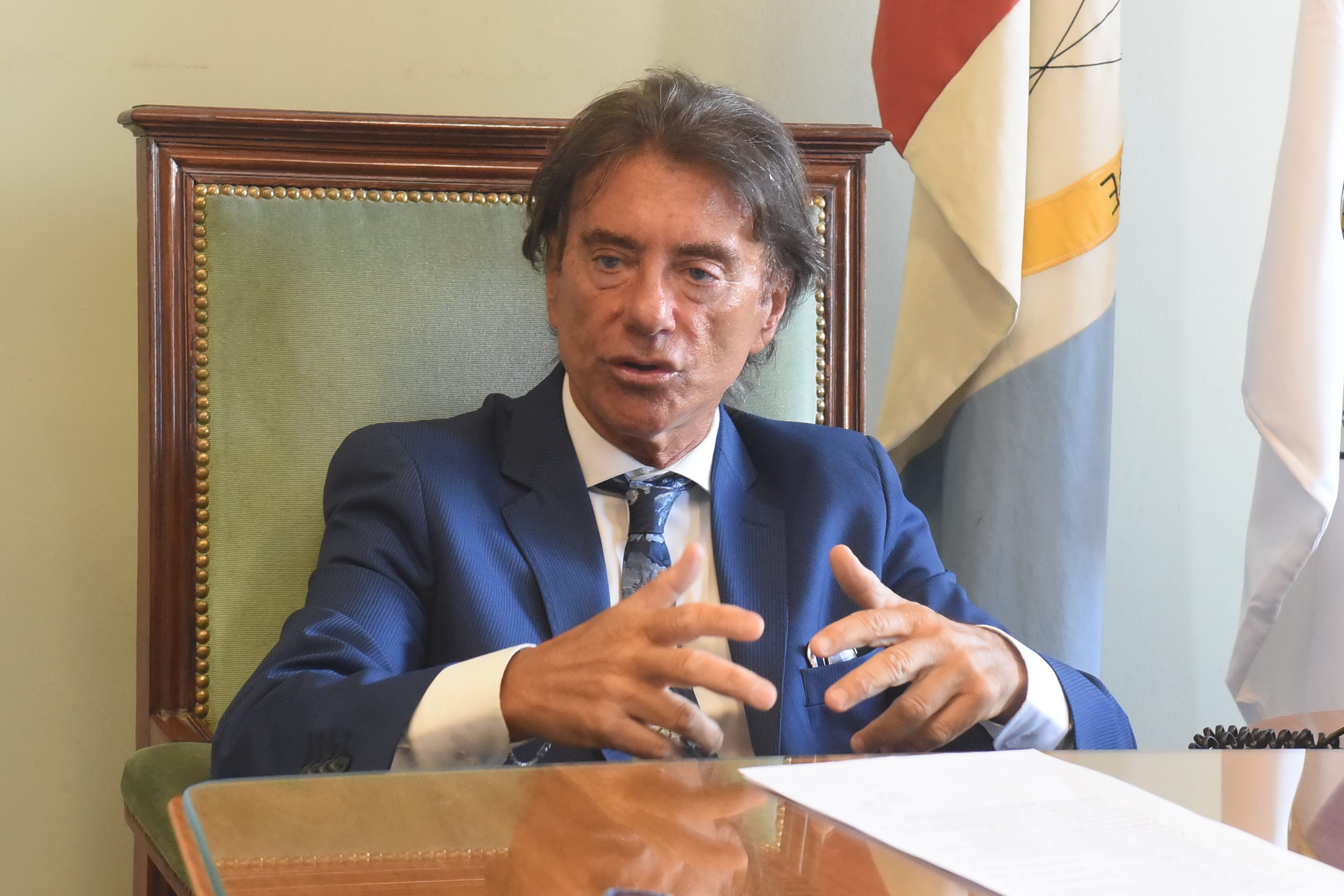 Para Erbetta no es bueno que un poder "monopolice la potestad disciplinaria sobre otro poder"