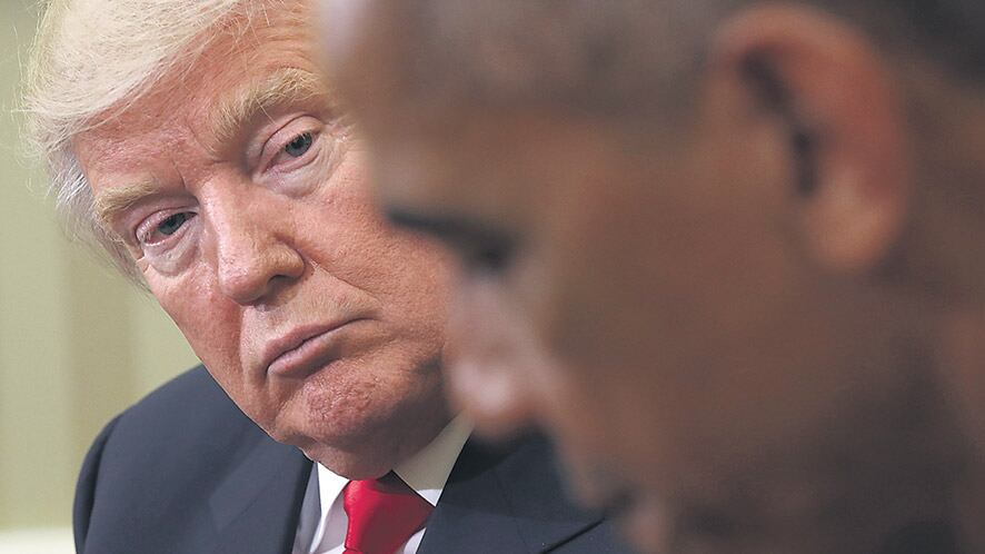 Trump y Obama en el salón Oval después del voto de 2016.