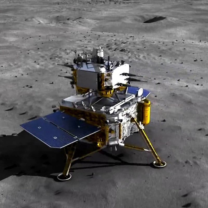 La foto tomada por el rover Yutu 2 (Jade Rabbit 2) el 11 de enero de 2019 muestra el módulo de aterrizaje de la sonda Chang'e 4. Imagen: Xinhua/Administración Nacional del Espacio de China  