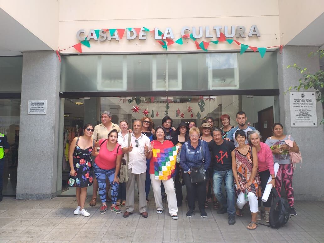 Manifestación en la Casa de la Cultura de Salta