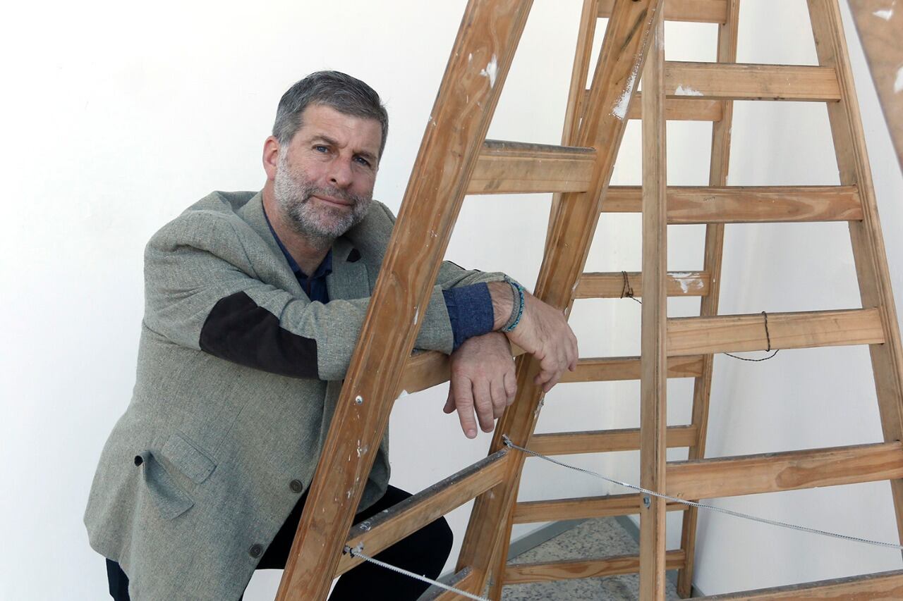 “Quería exorcizar esos fantasmas, y a través del arte, uno cura heridas” reflexiona Esteban.