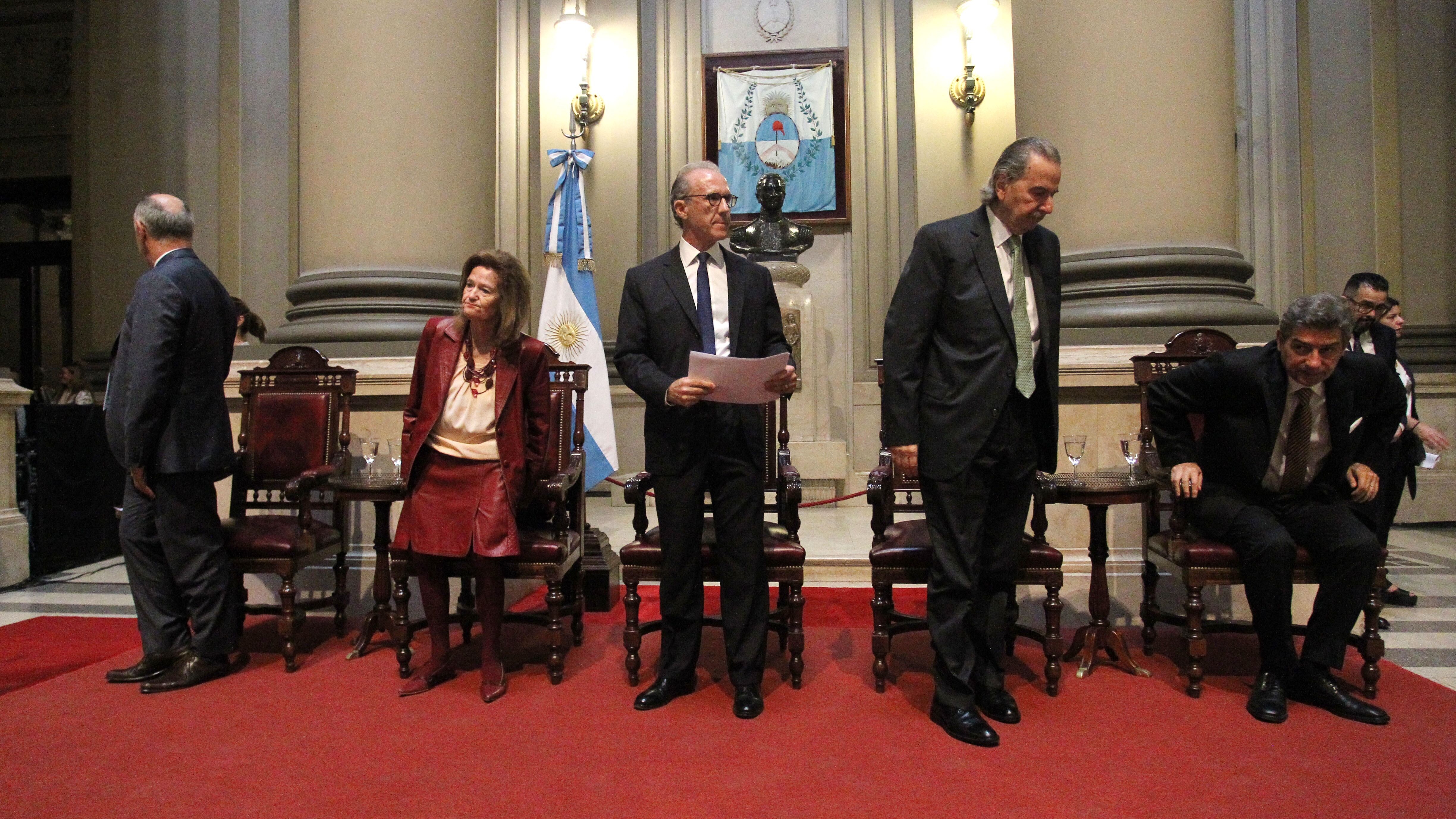 La Corte Suprema rechazó por unanimidad la maniobra dilatoria. 