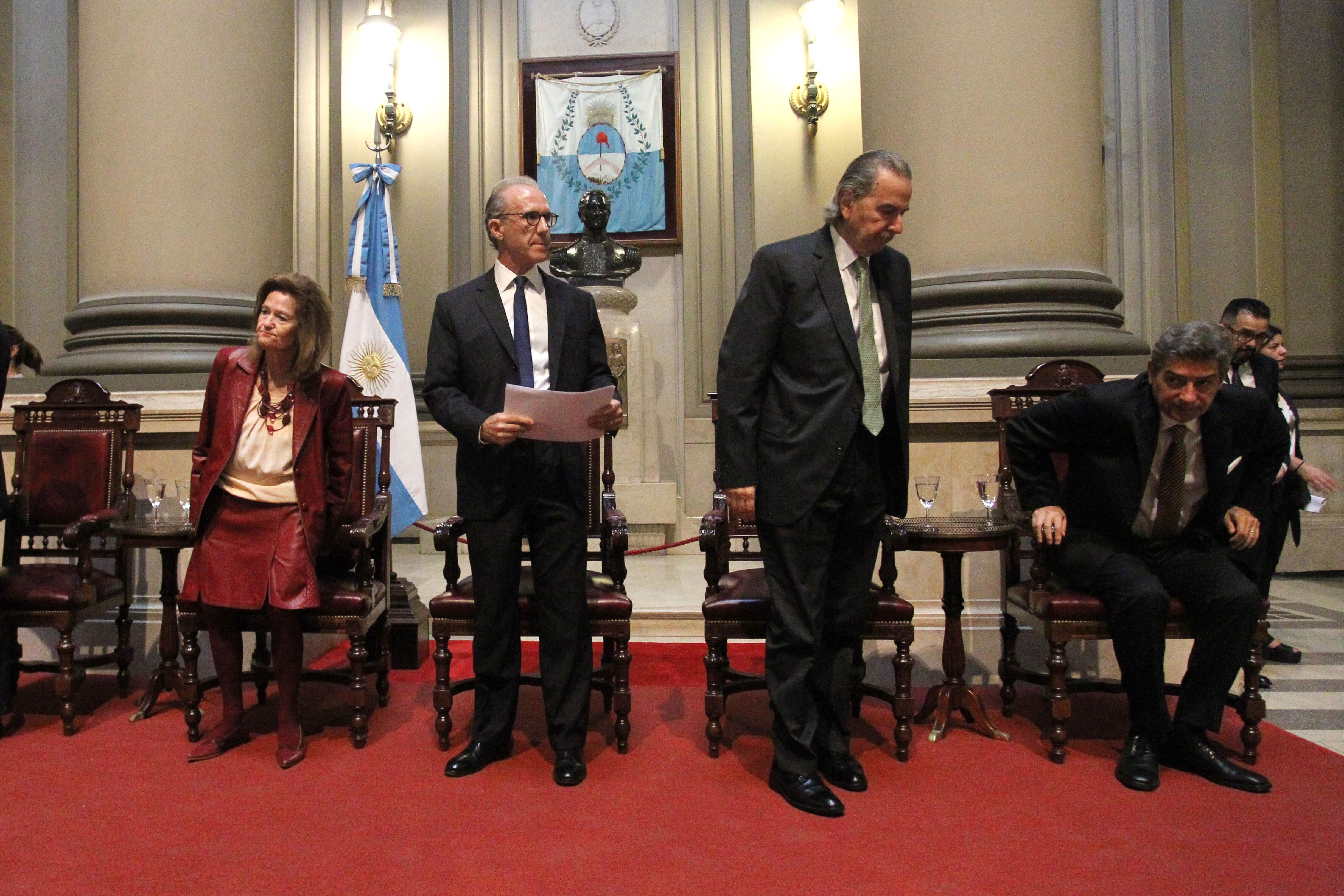 La Corte Suprema rechazó por unanimidad la maniobra dilatoria.