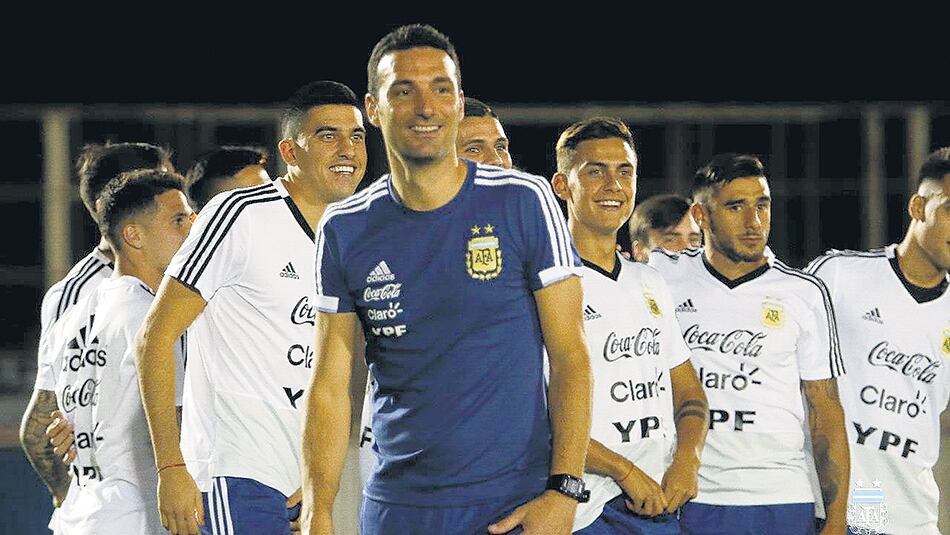 Scaloni hará varias modificaciones en el equipo argentino.