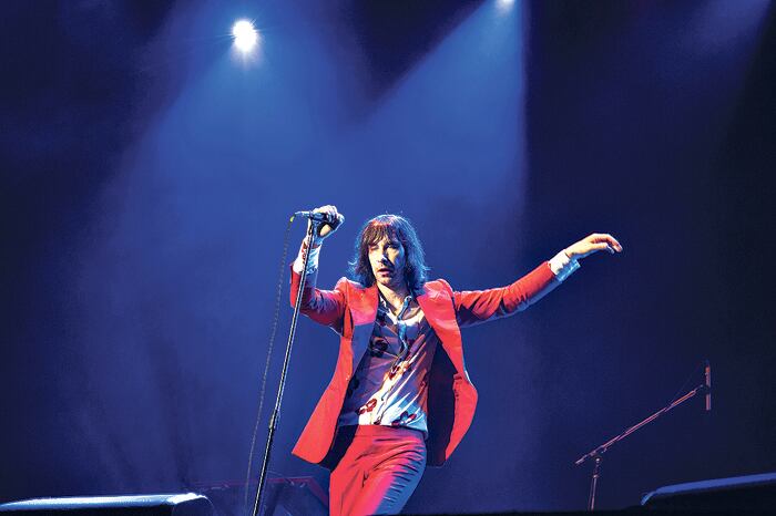 Bobby Gillespie, líder de Primal Scream, dijo: “¡Me siento Maradona acá arriba!”