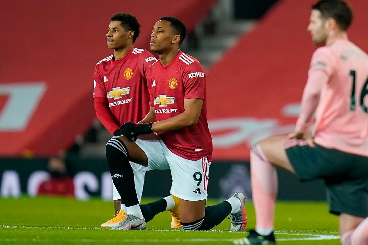 El gesto ya no será en todos los partidos, sino en momentos específicos