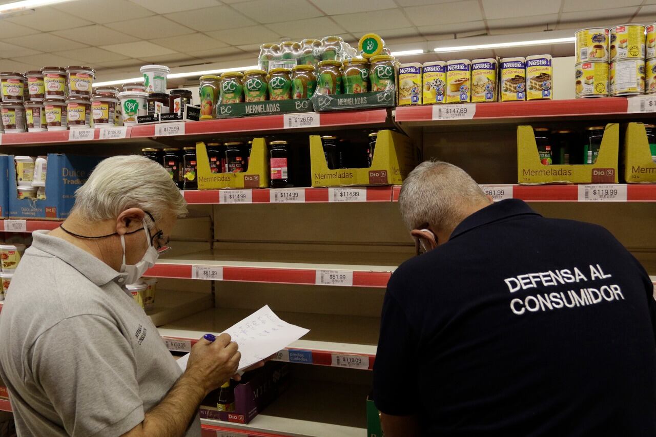 Los inspectores tratan de no clausurar, pero las multas son fuertes, sobre todo para reincidentes.