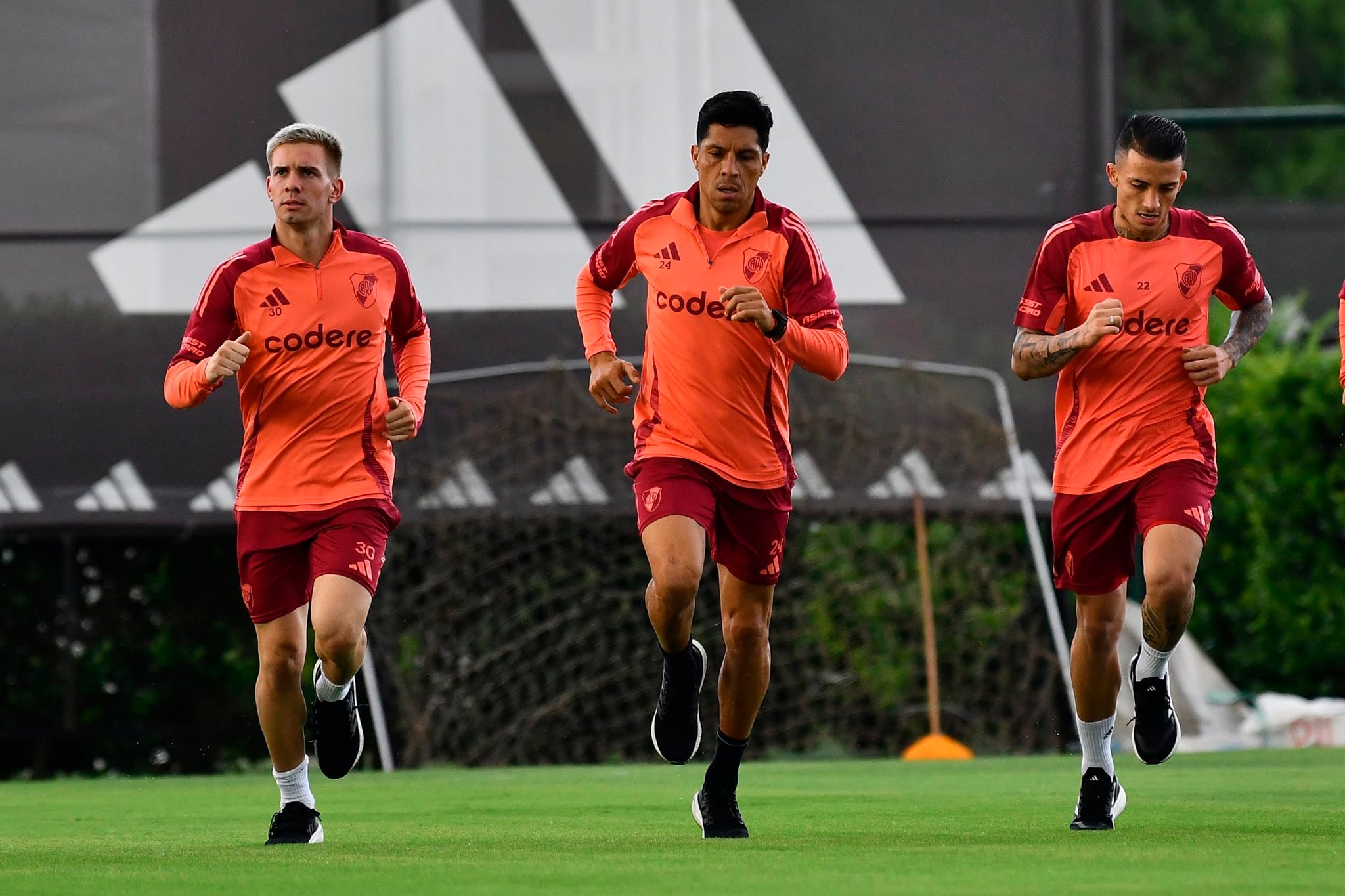 El plantel millonario trabajó antes de viajar a Junín