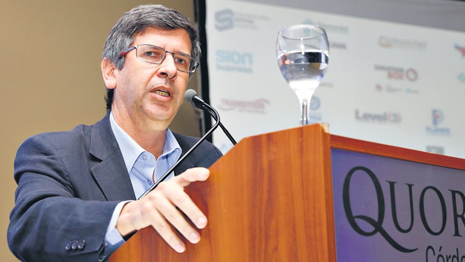 El secretario de TIC, Héctor Huici, es uno de los que les abrió la puerta a los satélites extranjeros.