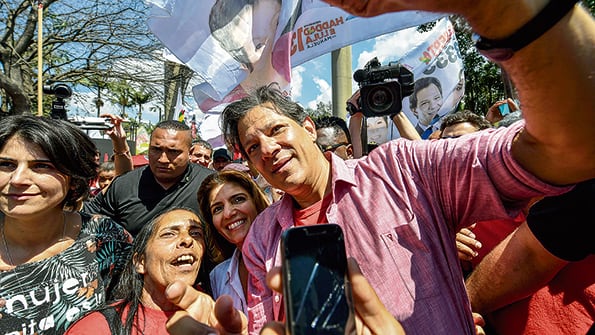 La suma de apoyos a Fernando Haddad comenzó hace dos semanas, cuando Lula fue inhabilitado como candidato.