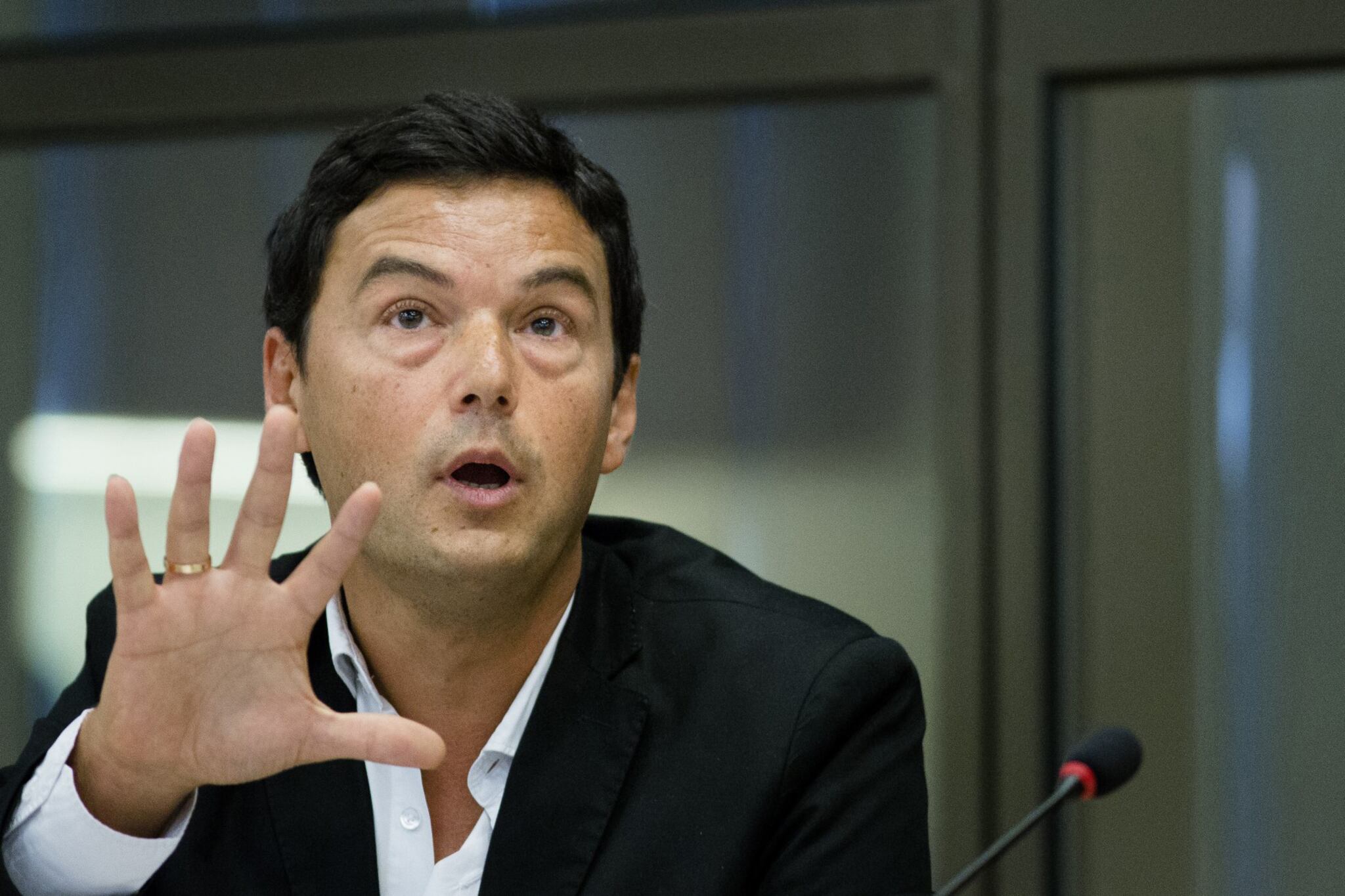Thomas Piketty hace un análisis histórico de la desigualdad.