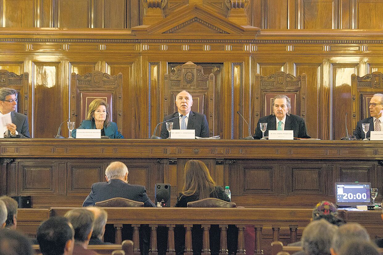 Entre otras cuestiones, no se puede acceder a las declaraciones juradas de los jueces de la Corte Suprema.