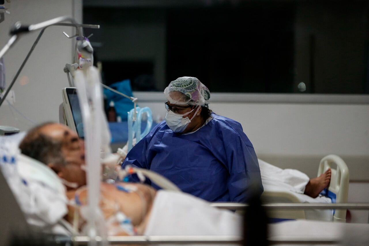 El dramático relato de una médica del Hospital Fernández sobre la situación en las terapias intensivas.