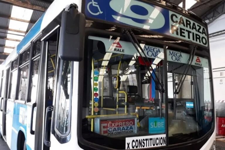 Un chofer de la línea 9 de colectivos fue atacado y hay paro.