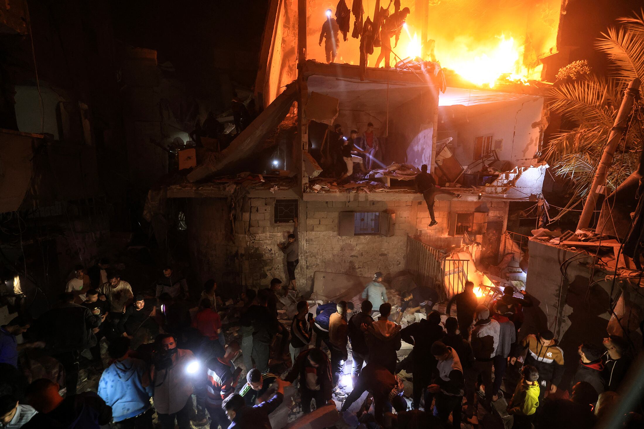 La ONU advirtió que los bombardeos israelíes podrían provocar un "inminente colapso total del orden público" en Gaza