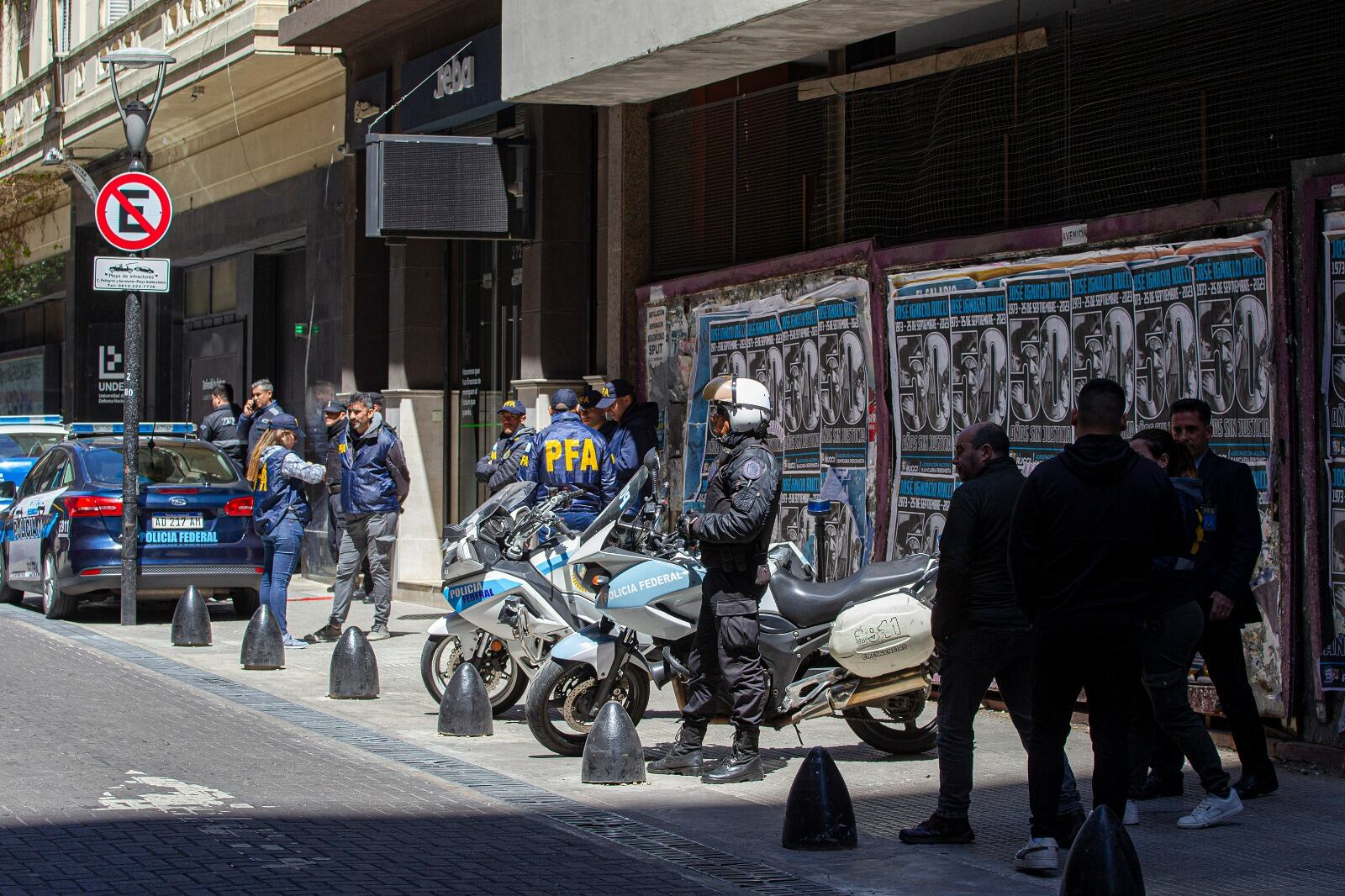 Presencia de fuerzas de seguridad en cuevas del centro.