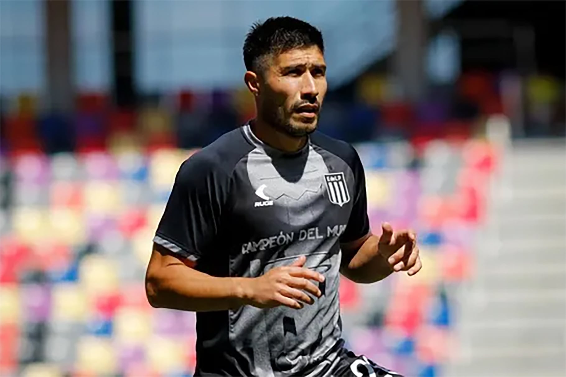 Lucino Lollo se fue de Estudiantes, donde jugó poco el último año.