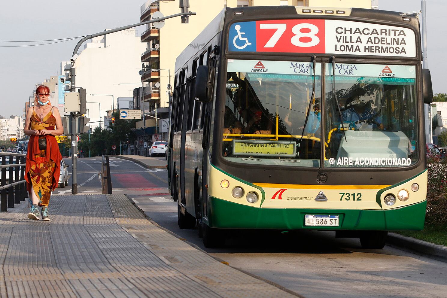 Hay 170 millones de pasajeros de colectivos mensuales en el AMBA.