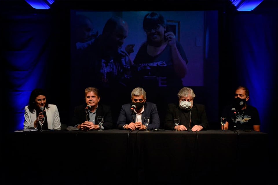 Autoridades de Cultura de la provincia y de la UNR.