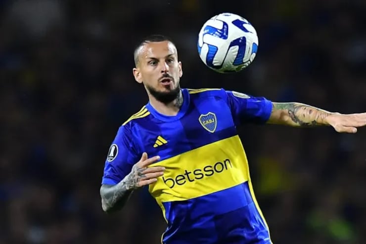 Darío Benedetto será titular en Boca hoy.