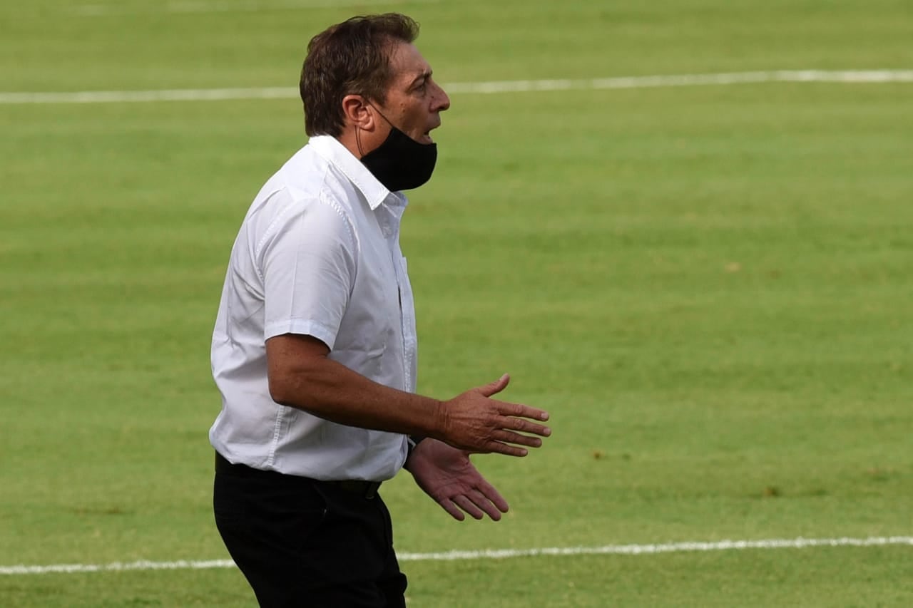 Frank Kudelka, DT de Huracán.